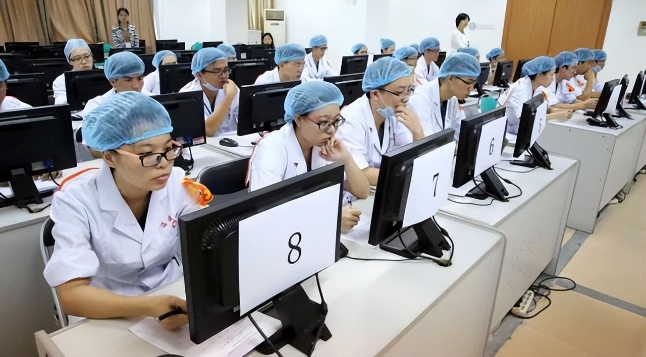 五年制临床医学与八年制临床医学，究竟有啥区别？看过来人怎么说