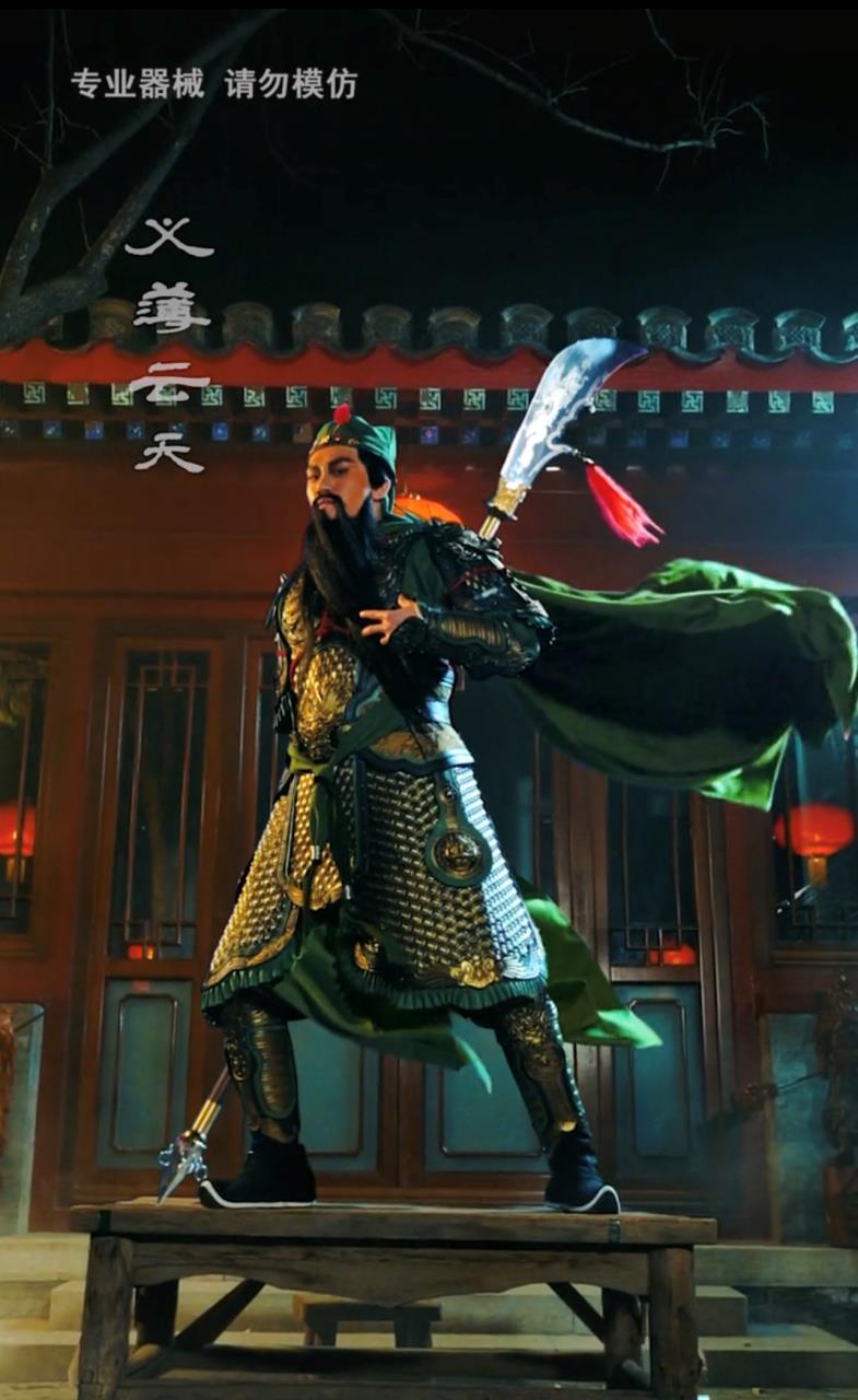 魔法少年“朱铁雄”引领国风变装热，三赛道并行破圈