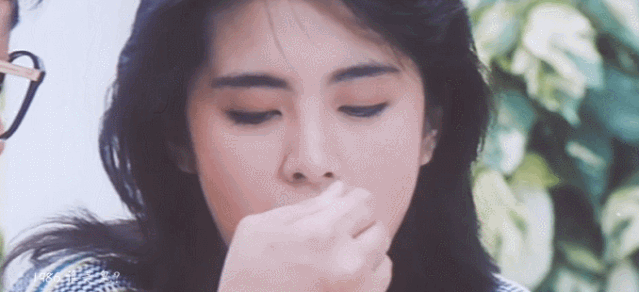 鞠婧祎又来造福美妆界了！素人撞脸刘亦菲，气质却差了十万八千里