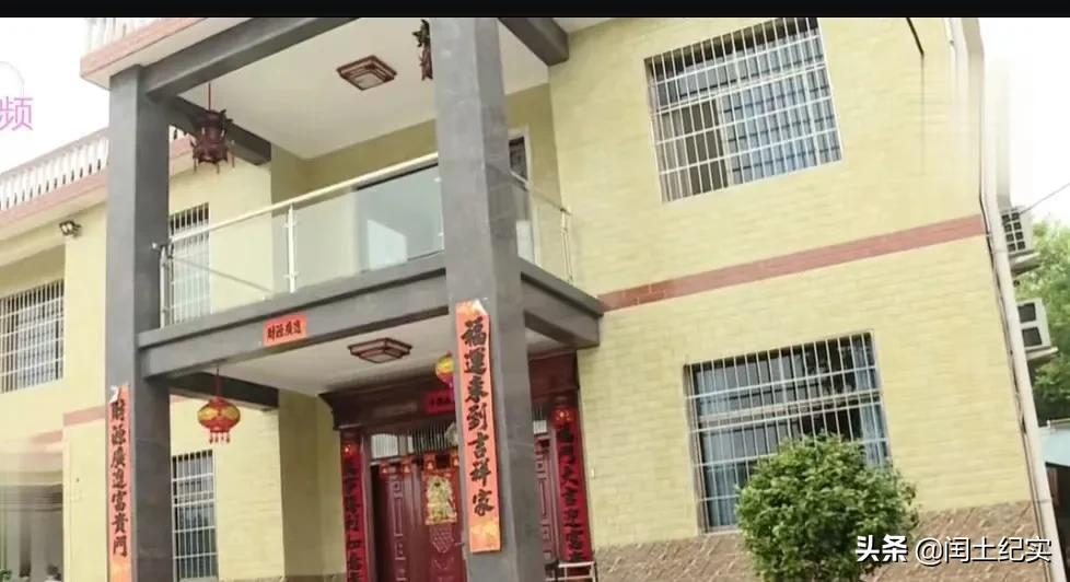 为挽救婚姻，女子40岁冒险生孩子，丈夫：我有儿子，你生的我不要