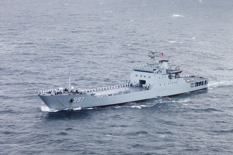 从望岛兴叹到踌躇满志，中国两栖舰队变化巨大，24h轻松投送7个旅