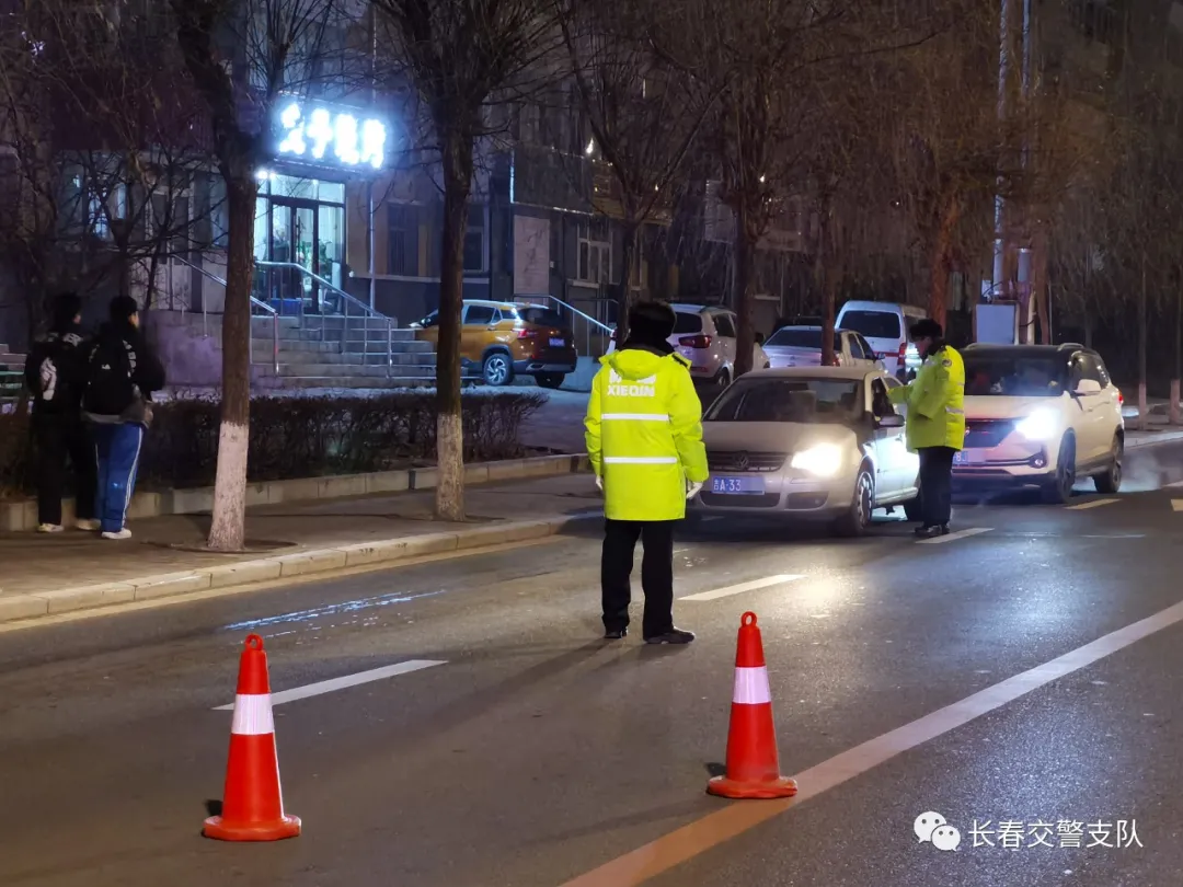 严管严查公路突出违法行为,长春交警在行动!