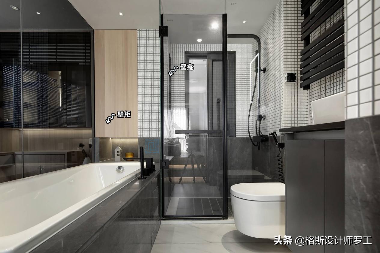 90后夫妻48㎡小家火了，超多收纳空间，卫生间玻璃间隔，好羡慕