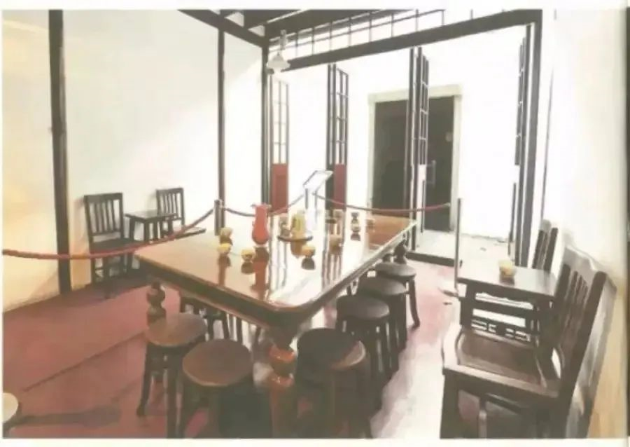 党代会密事｜“北大暑期旅行团”的秘密行程