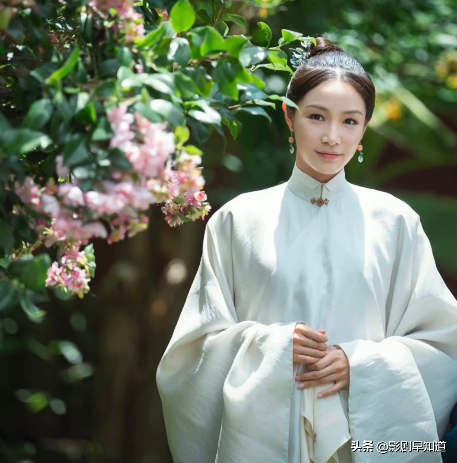 于正新剧过审，力捧95后小花张楠，全明星演员阵容太亮眼了