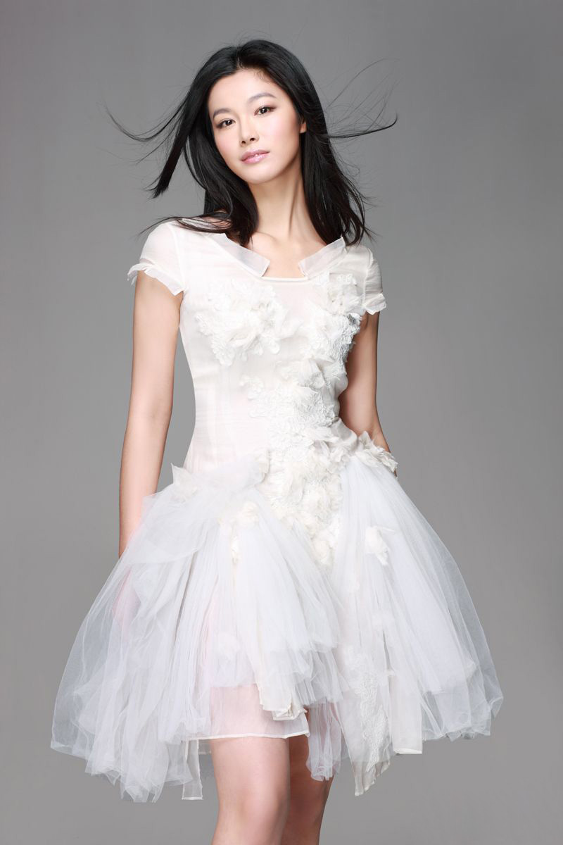 从"一夜爆红"到"销声匿迹",于娜到底经历了什么?