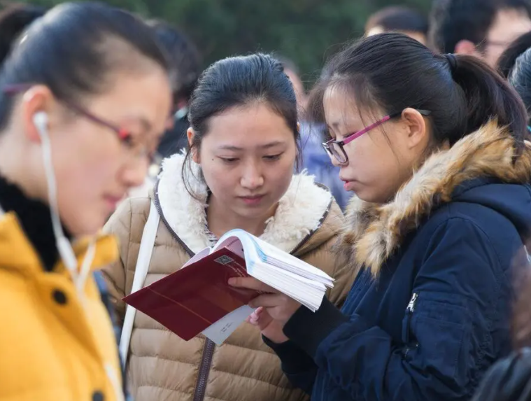 这10所大学被称为“选调赢家”，想当公务员的高中生，可提前关注