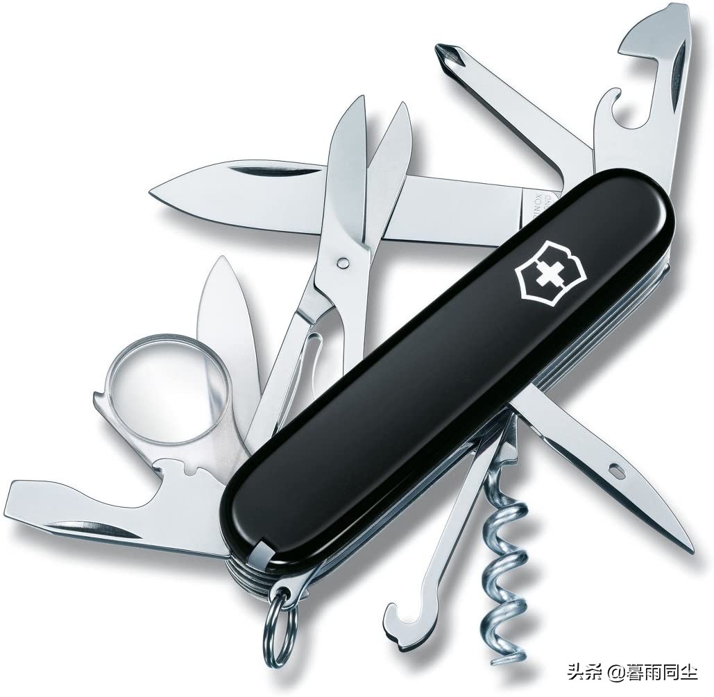 背包客的多功能便携工具：最适合露营和背包旅行的5款多功能工具