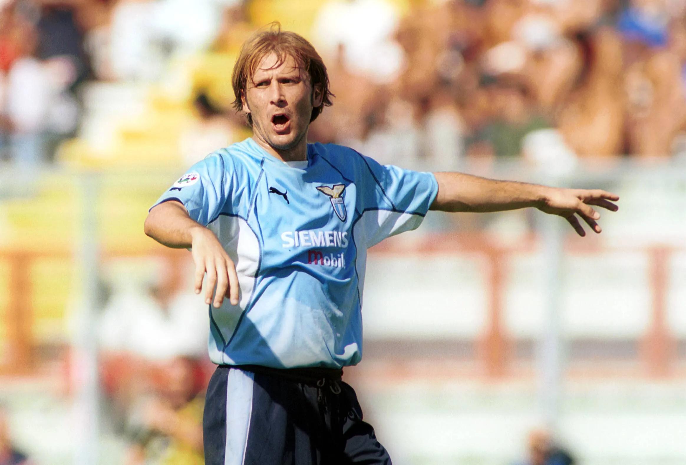 的新赞助商,赞助球队三个赛季,斥巨资引进西班牙球星门迭塔成为笑柄