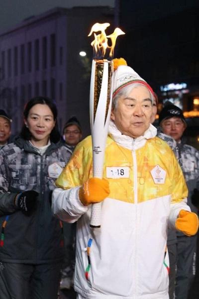 “国民小姨子”姜恩惠：曾被忽悠拍“尺度片”走红，却转行当老师