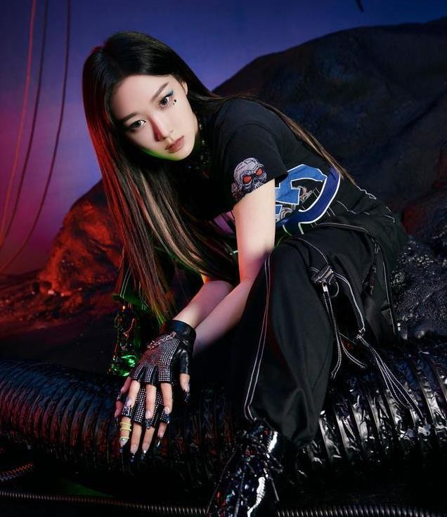 李秀满为aespa发声，一句Chinese揭露韩国排外？借此圈粉生财？