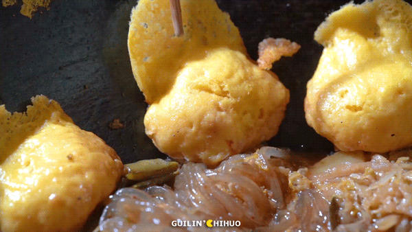 鐵鍋燉魚貼餅子,鐵鍋燉魚貼餅子怎么做