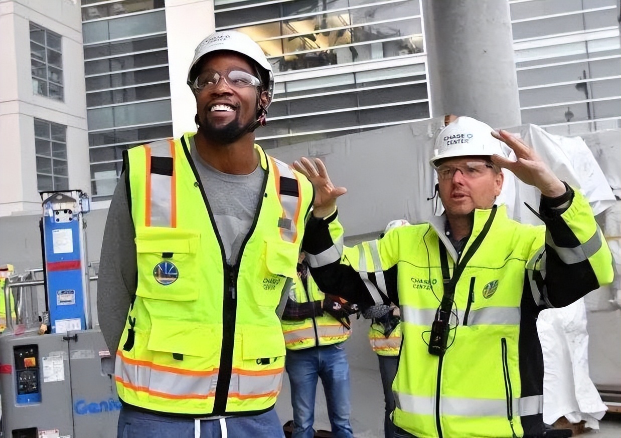 为什么nba球进了不停表(NBA十大未解之谜：马龙罚球一直念咒语，乔丹最后一投有没推人？)