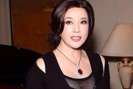 刘嘉玲被劫，谢霆锋入狱，张柏芝险丧命，20年前娱乐圈有多黑暗？