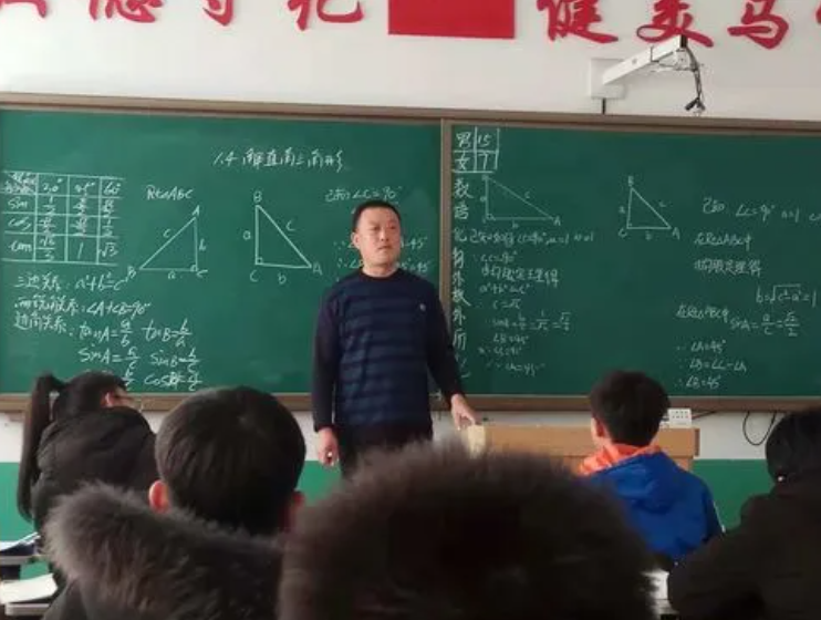 “民转公”或已成定局，私立学校老师该何去何从？3个选择可参考