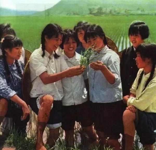 60年代，70年代，80年代中国非常真实的60张老照片，致敬青春