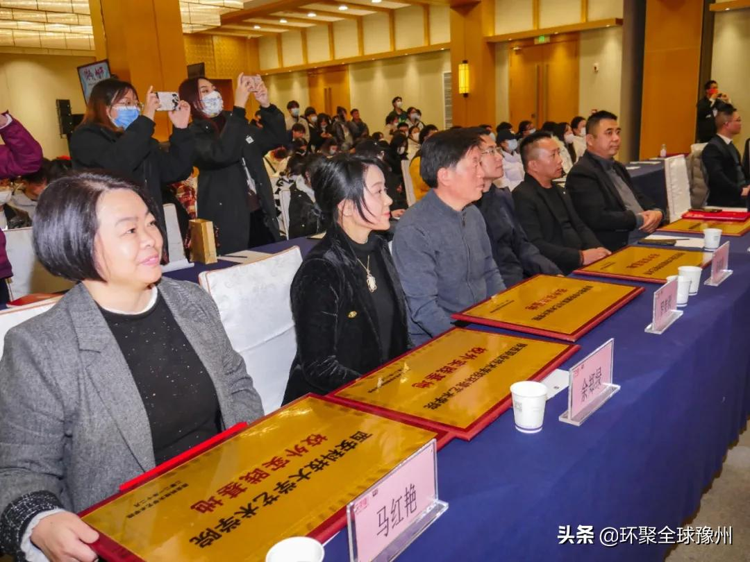 这个学院专为“茯茶”而成立