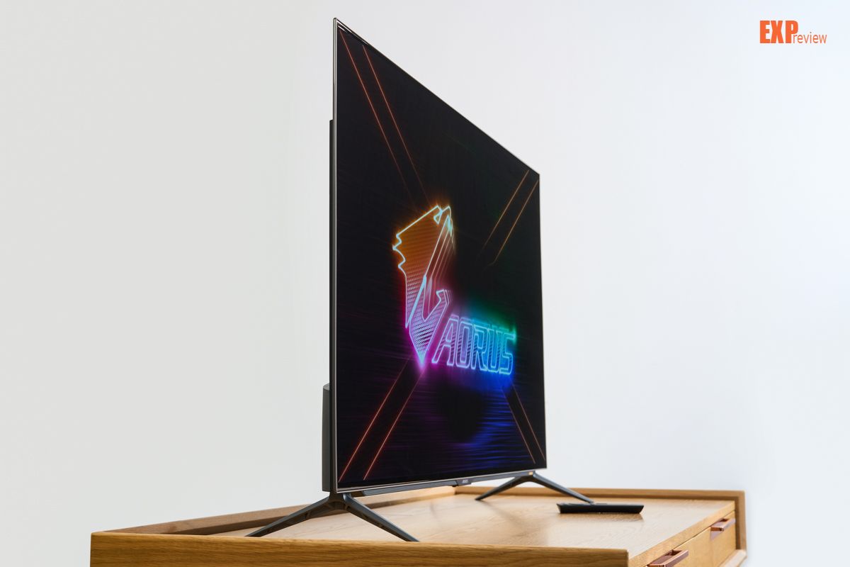 ?技嘉AORUS FO48U顯示器評測：無須多言的OLED利器