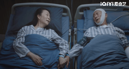 秦岚饰演的手术永动机唐佳瑜生活大揭秘！每天必做的三件事是