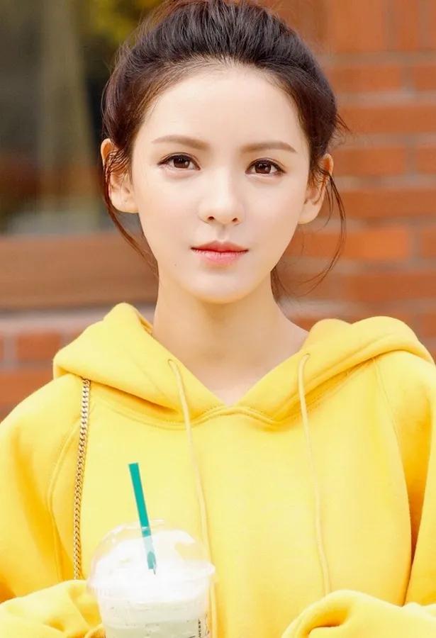 张予曦：青春靓丽，唯美灵动，温婉迷人