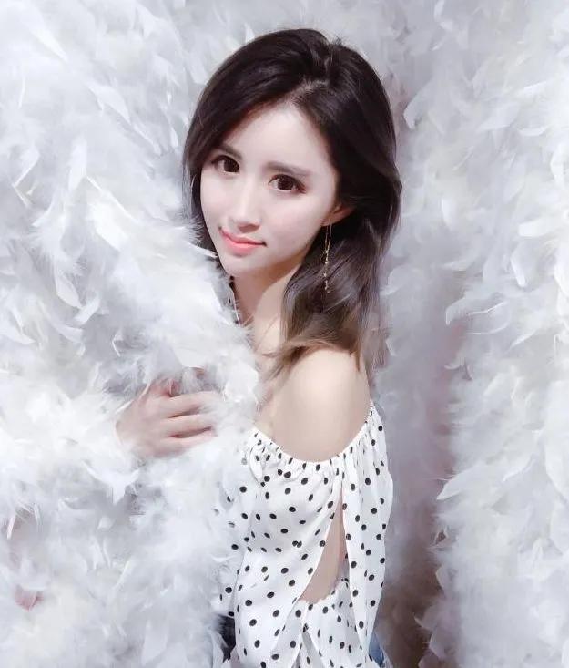 跳水女神赵沁心