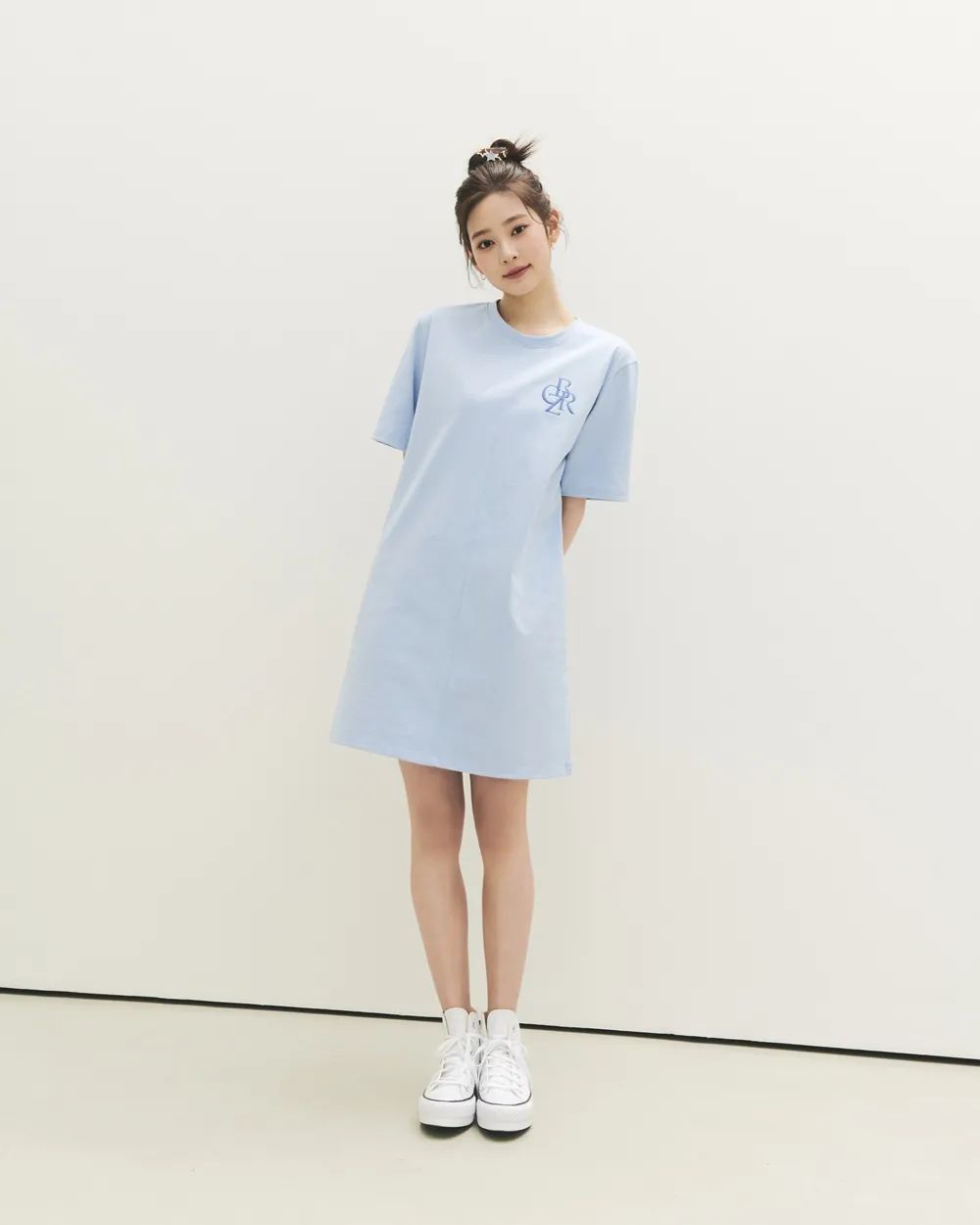 韩国金姓女艺人有哪些(韩国姓金明星女)_04447排行网