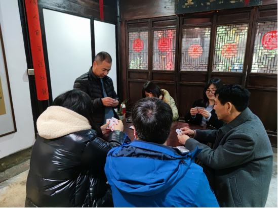 逆风飞扬，共赢未来