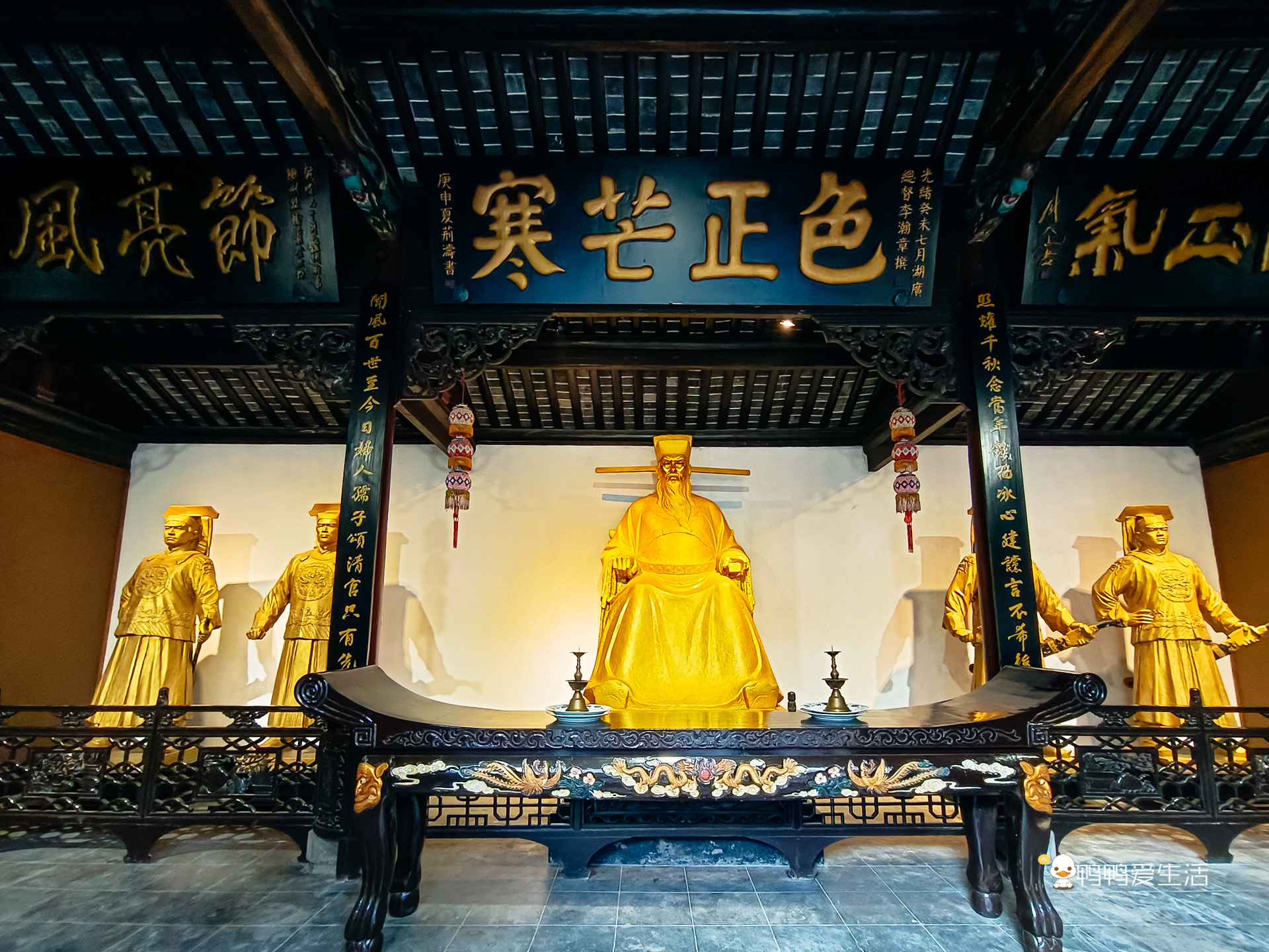 合肥三大古迹之包公祠,清幽雅致,游客却发现包拯塑像帽翅不对称