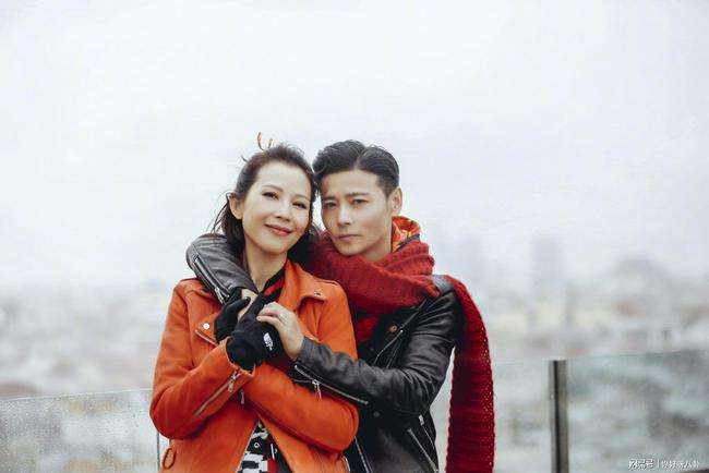 给最惊艳的“13位港姐”排个名：邱淑贞仅第4，张曼玉垫底了