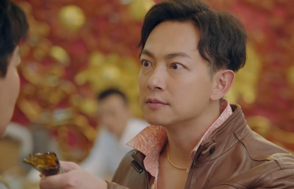 看了1集《狮子山下的故事》，我难掩兴奋，总算有部像样的港剧了