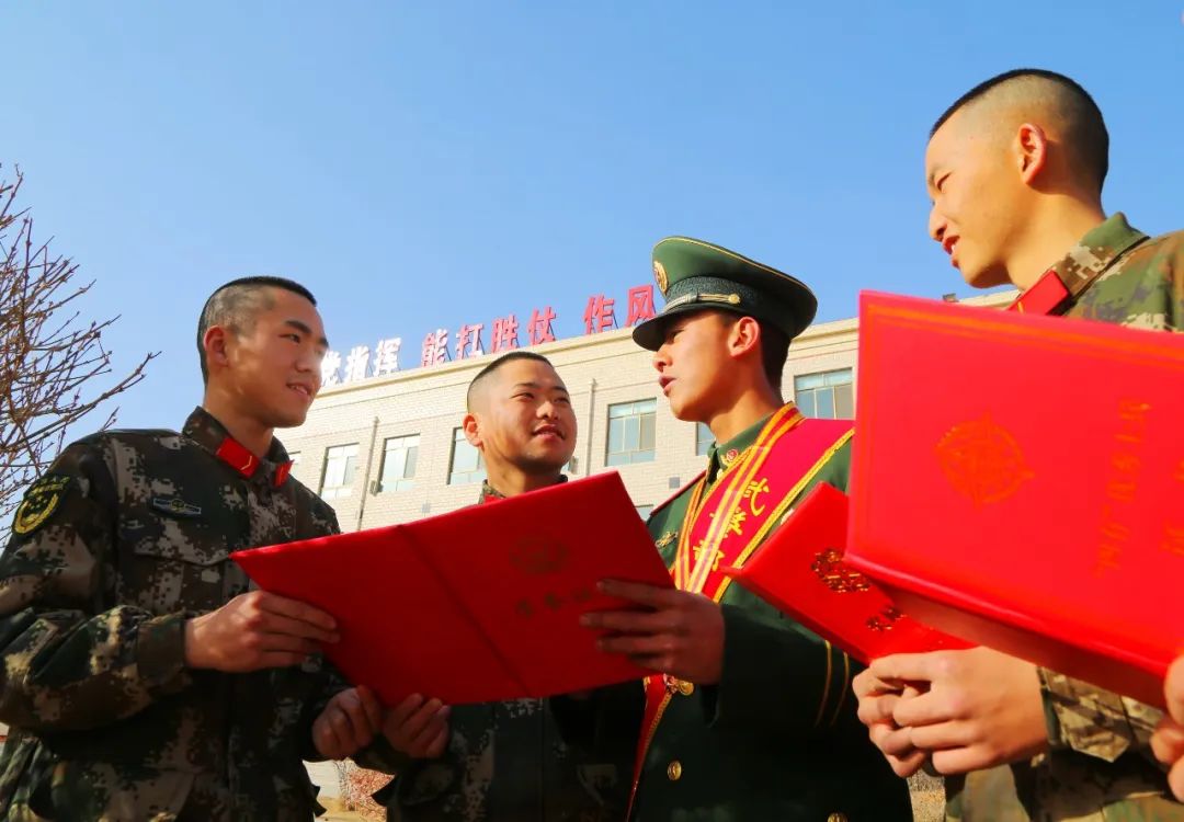 �侯<a href=http://www.cngansu.cn/news/ target=_blank class=infotextkey>����</a>�ܶ���Ҵ֧�ӣ�Ťס�������� �̻����