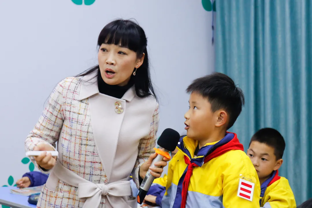 四川天府新区南湖小学（含北区）语文“随课微练”研讨活动