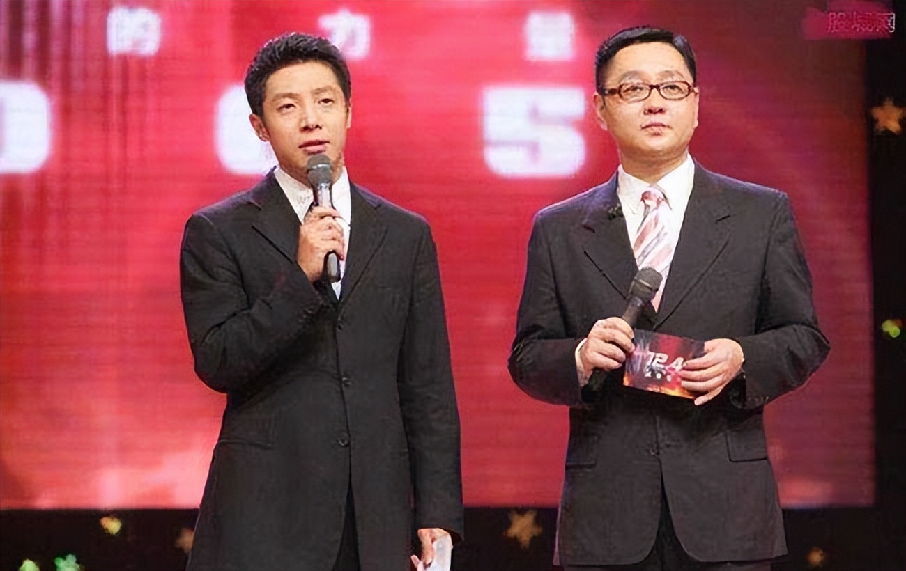 同为《今日说法》主持，撒贝宁成央视红人，张绍刚却在网综混饭吃