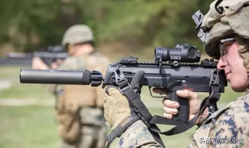 再见了，5.8手枪弹，171型冲锋枪用9毫米弹，威力并不比05微冲弱