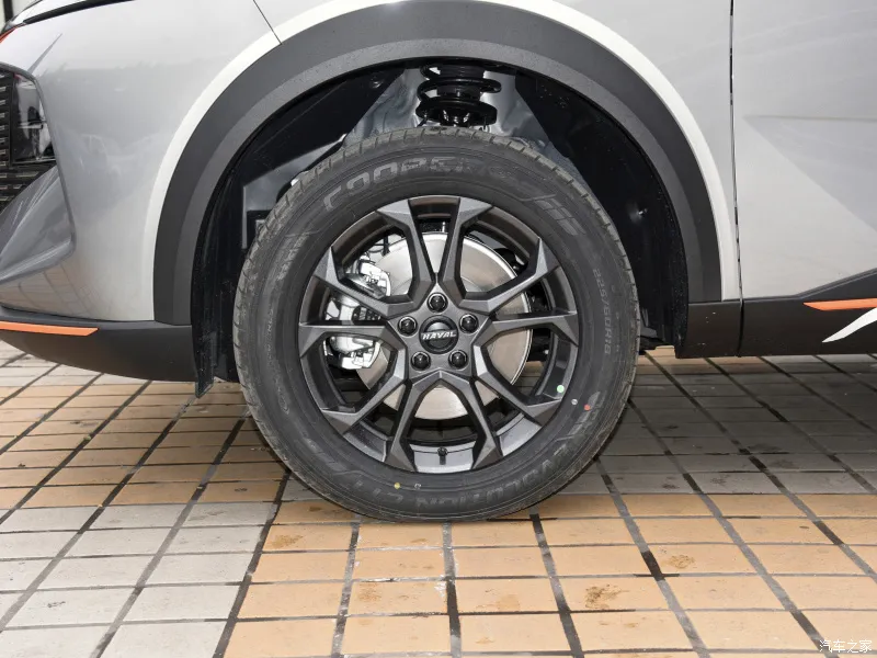 10多万SUV,与H6师出同门,神兽入门版配置够用,我却不太推荐?