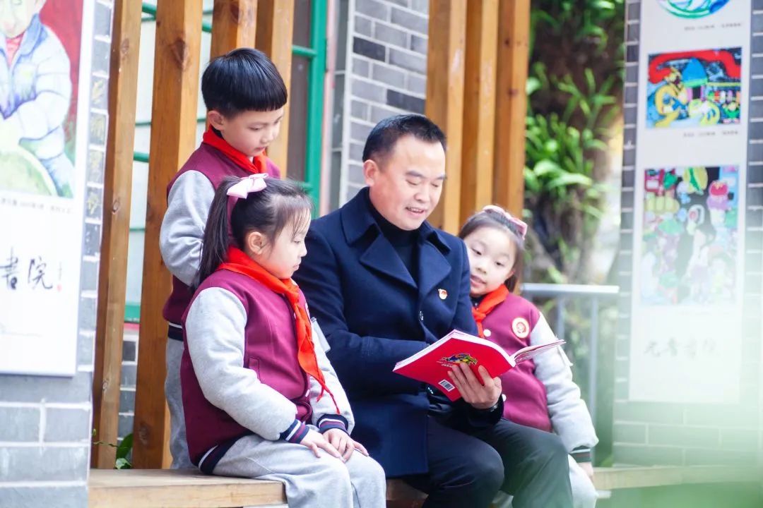 天府新区华阳实验小学：“用优秀人才培养更优秀的未来人才”