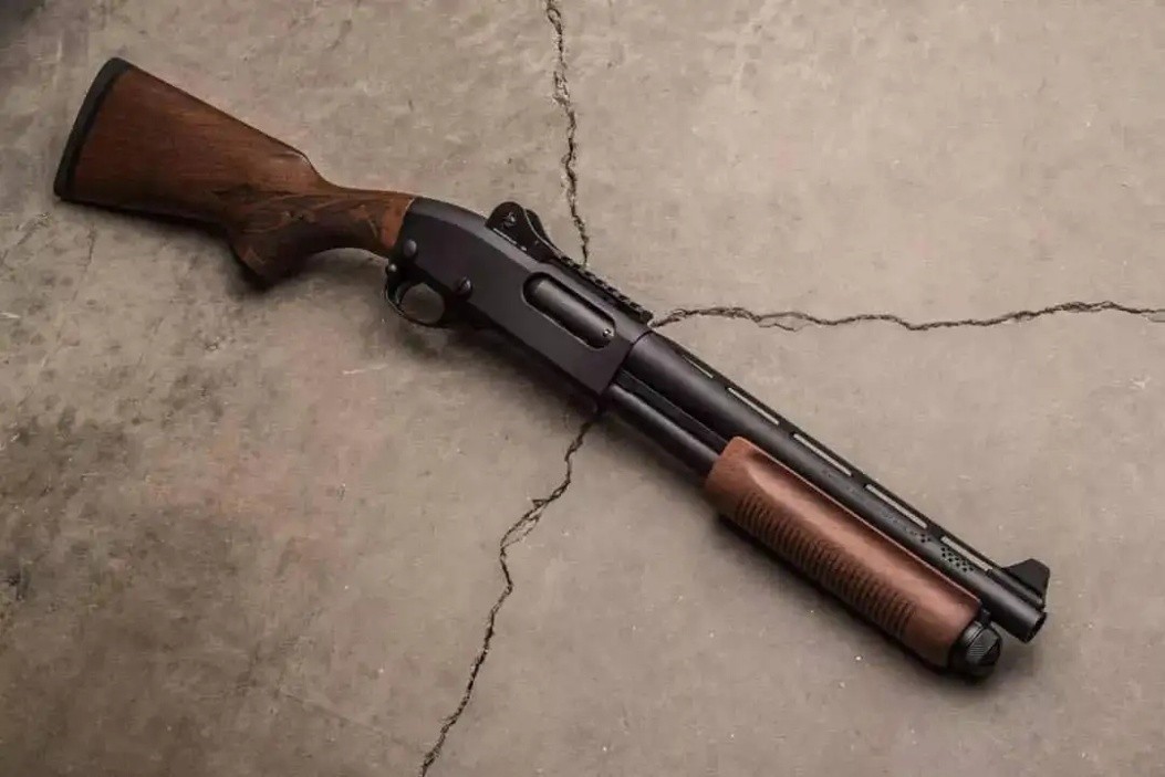 中国为什么要严令禁枪？从全民持枪到全国禁枪，枪支管控的那些事