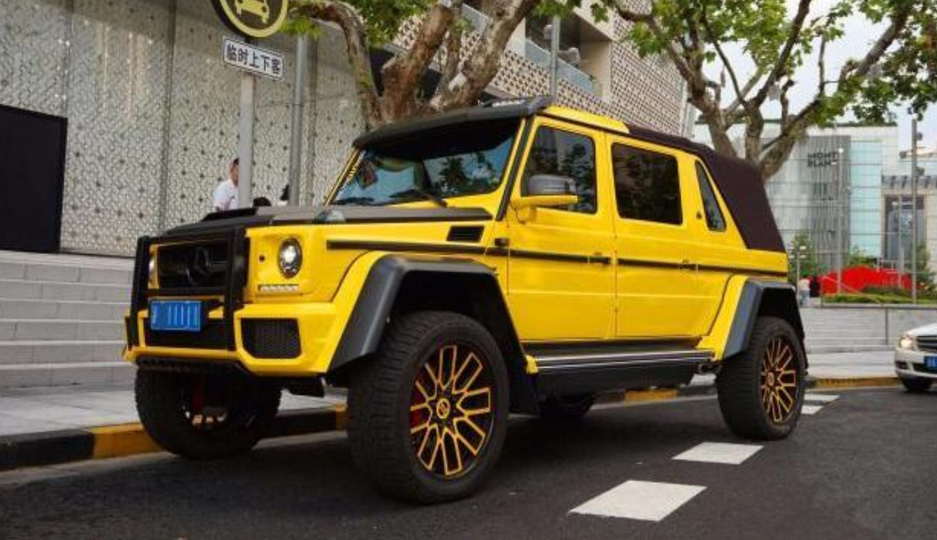 国内第一台迈巴赫G650，价值超2000万，车牌显露车主实力