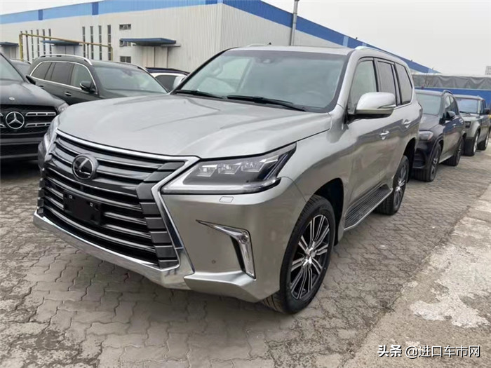 雷克萨斯570大V8实车解析