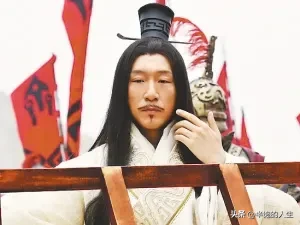 战国时期，孙膑下山前，鬼谷子说你采一朵山花来，为师给你占上一卦