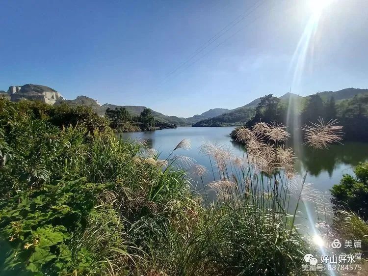 登高望远曷山行