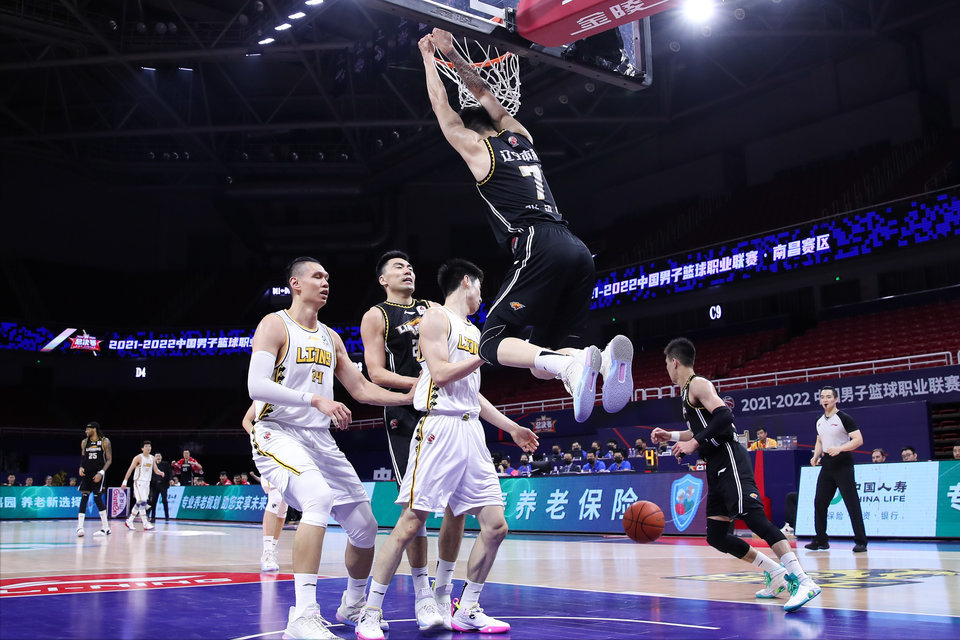 cba总决赛第场地点在哪里(就在今晚，4-0横扫广厦男篮！恭喜辽宁队夺冠：队史第二座总冠军)