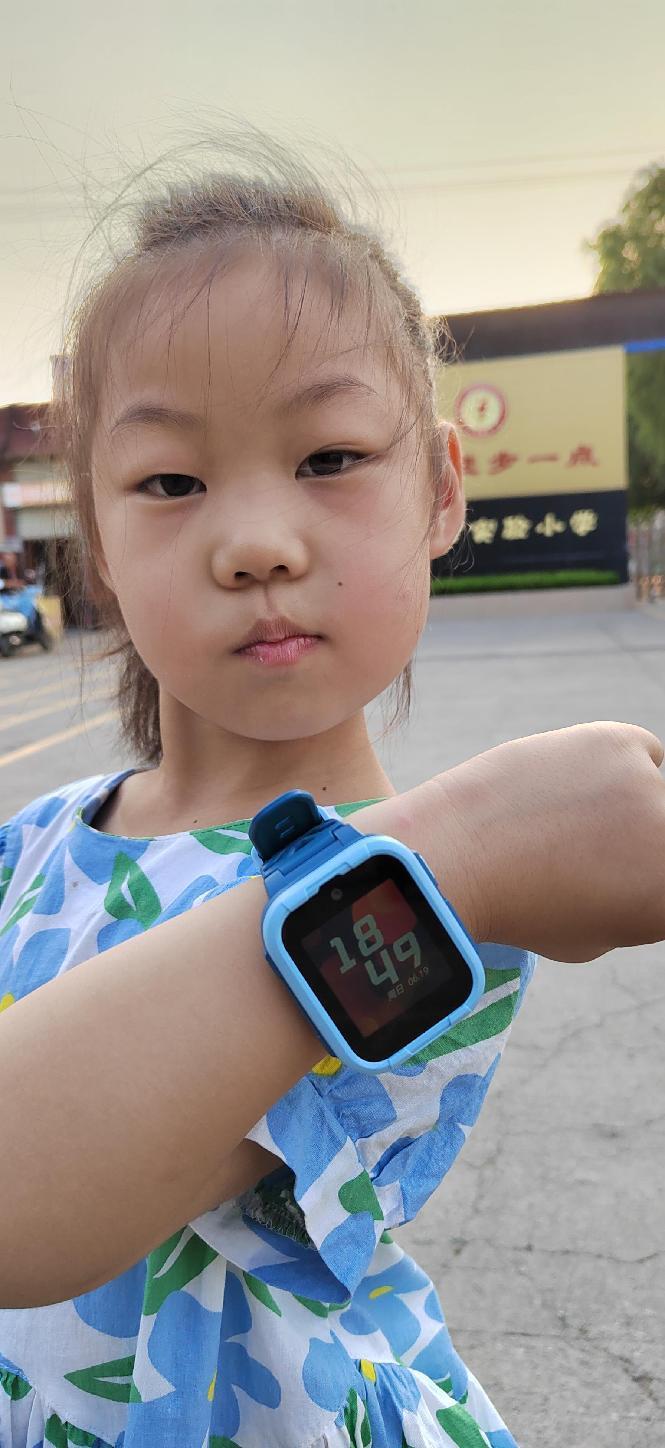 360儿童电话手表10X|呵护孩子健康快乐成长，助力孩子学习小帮手