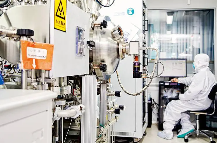 清华48岁副教授因长期高强度工作而离世，其履历曝光，令人惋惜