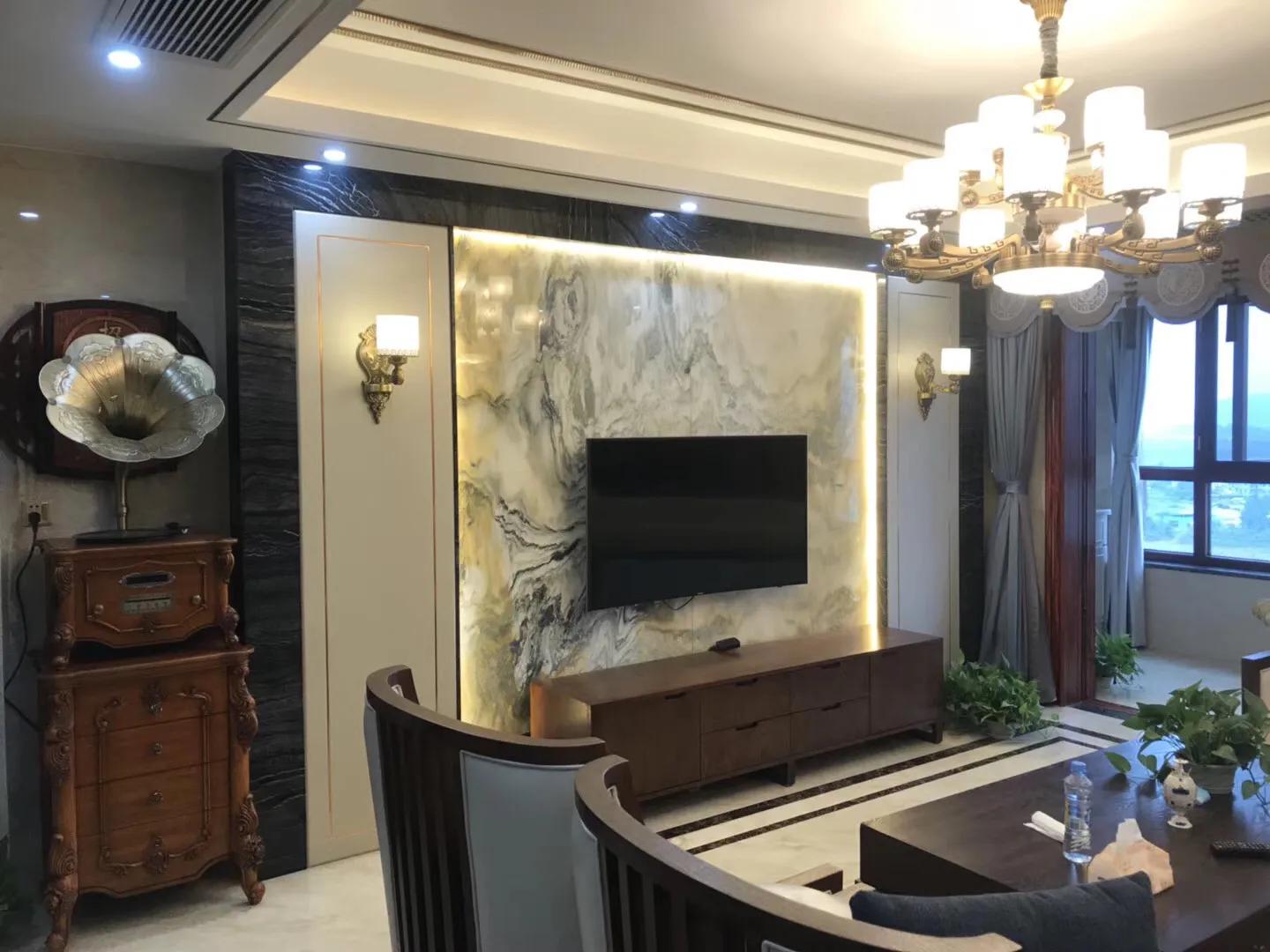 做了几套风格效果图，最终选择新中式耐看不过时，历时5个月装修