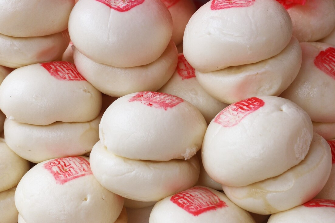 过年保存馒头，切忌放冰箱冷藏，教你正确方法，放一个月不干硬