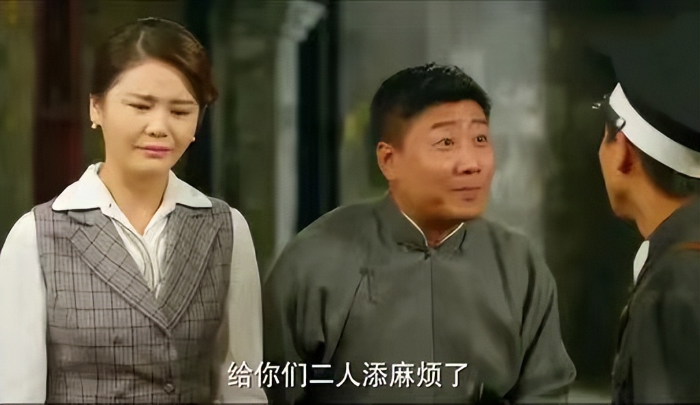 最美周芷若又变脸？新晶女郎晒照秀蚂蚁腰，却被嘲滤镜过重认不出