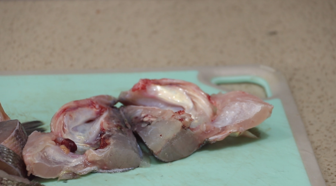 春天，遇到这鱼别手软，刺少肉多，这样做后蒜香味十足