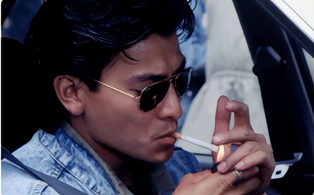 最帅10位明星抽烟姿势,吴彦祖帅气,张国荣销魂,周润发成就经典