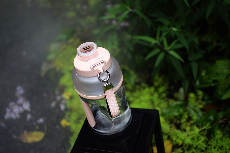 即是吨吨桶也是榨汁机 摩飞便携榨汁桶